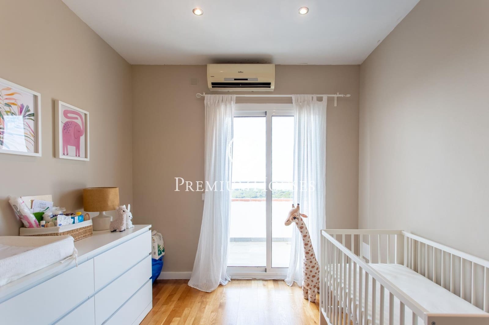 4 quarto Moradia para venda em Sant Cebria de Vallalta com piscina - 498 000 € (Ref: 9205025)