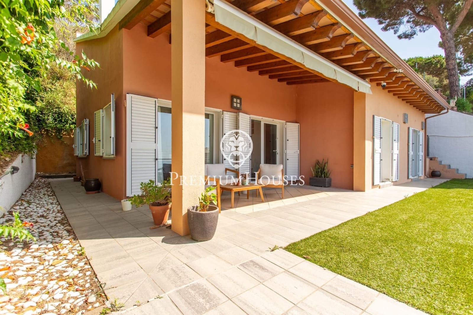 4 quarto Moradia para venda em Sant Cebria de Vallalta com piscina - 498 000 € (Ref: 9205025)