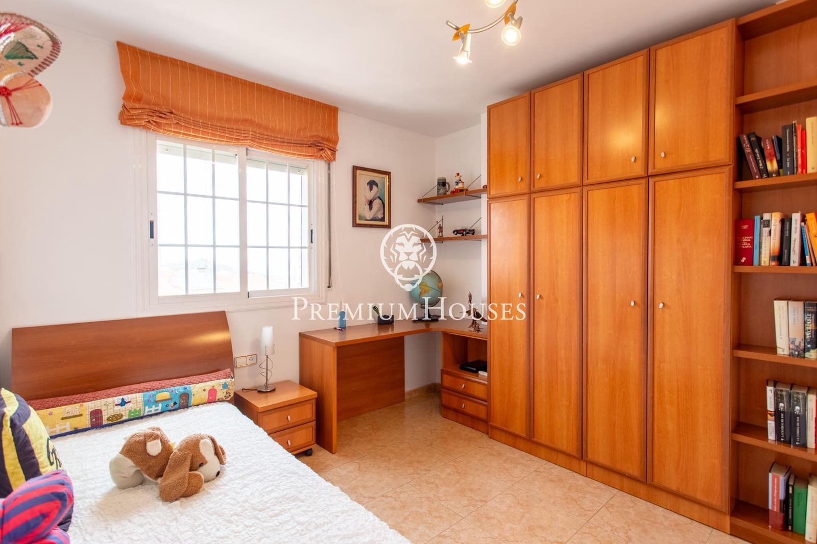 3 soveværelse Byhus til salg i Mataro med garage - € 565.000 (Ref: 9205026)