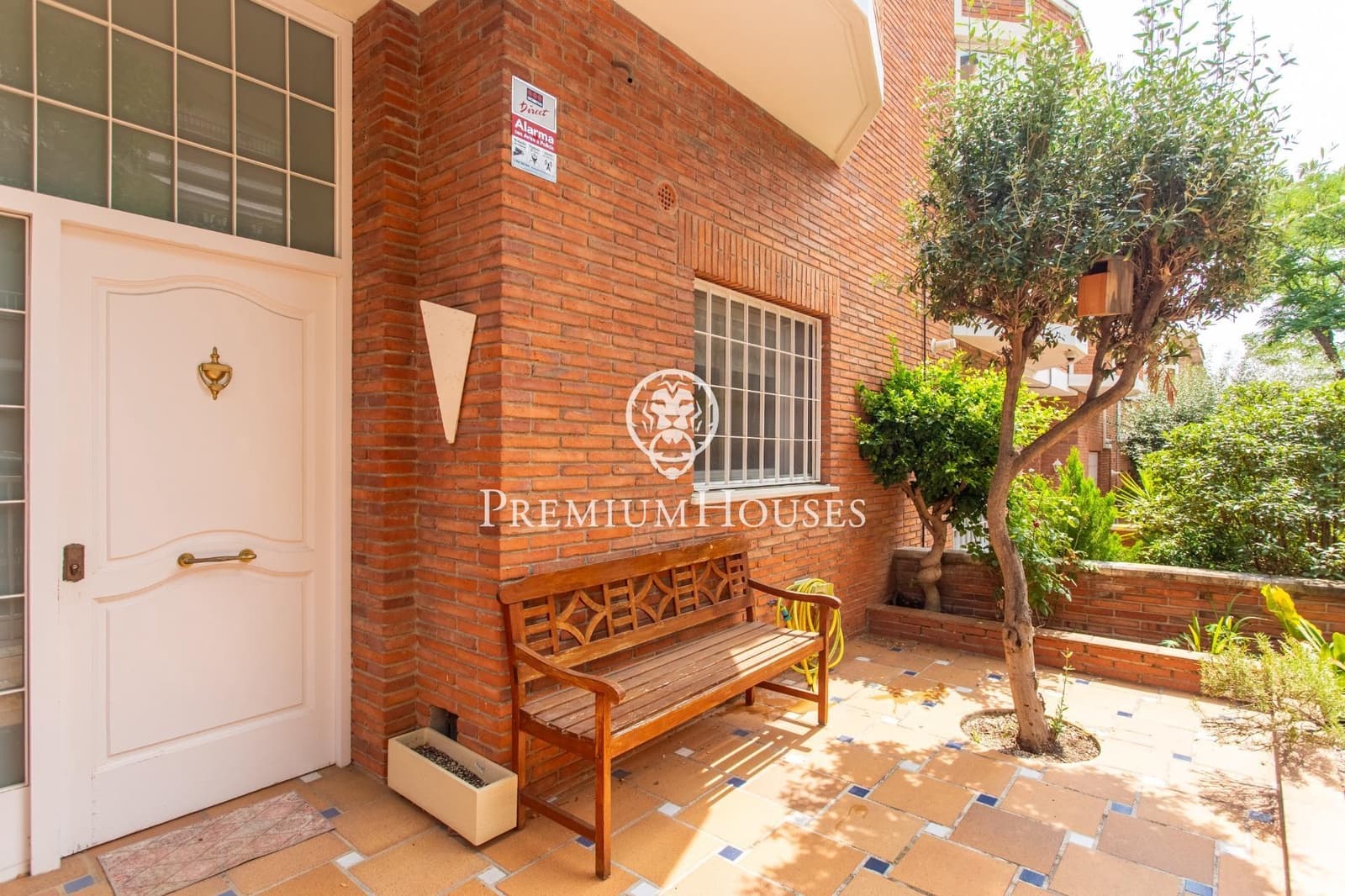 3 soveværelse Byhus til salg i Mataro med garage - € 565.000 (Ref: 9205026)