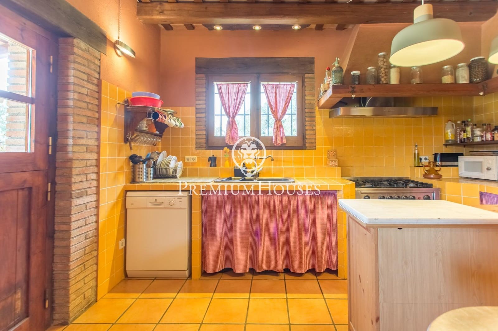 4 chambre Finca/Maison de Campagne à vendre à Campins - 780 000 € (Ref: 9205029)