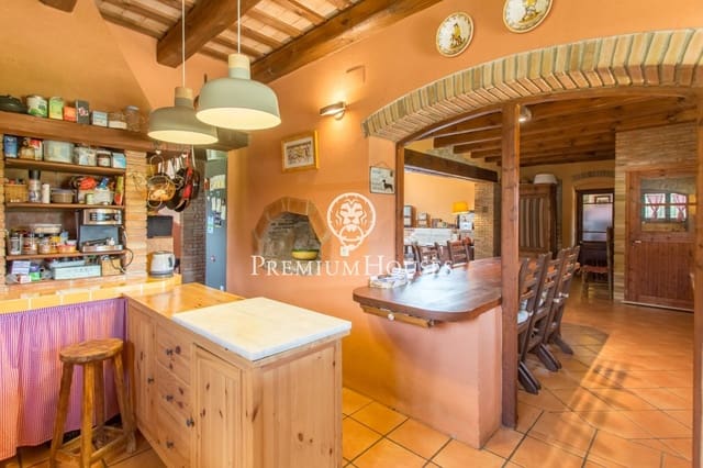 4 chambre Finca/Maison de Campagne à vendre à Campins - 780 000 € (Ref: 9205029)