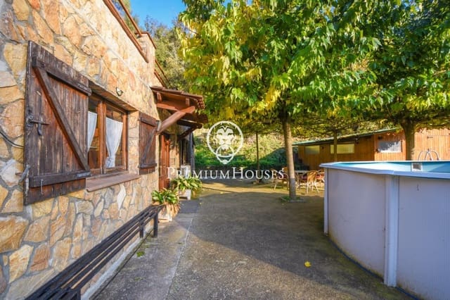 4 soveværelse Finca/Landehus til salg i Fogars de la Selva med garage - € 395.000 (Ref: 9205032)