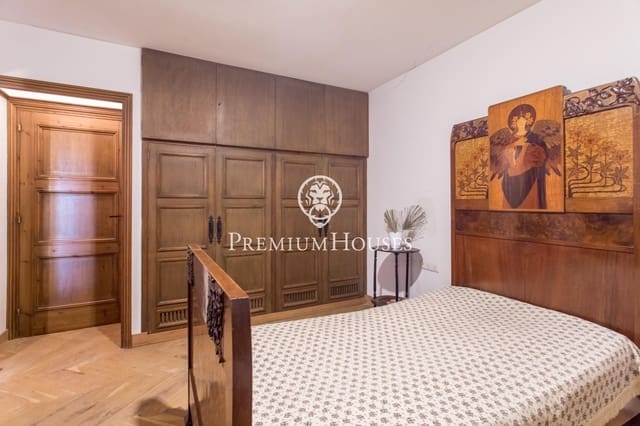 5 soveværelse Finca/Landehus til salg i Pineda de Mar med swimmingpool - € 1.250.000 (Ref: 9205035)