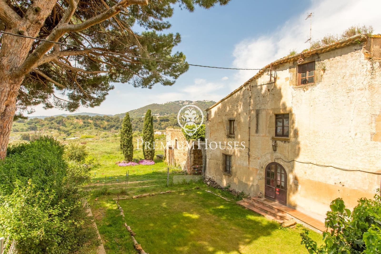 5 camera da letto Finca/Casa di Campagna in vendita in Pineda de Mar con piscina - 1.250.000 € (Rif: 9205035)