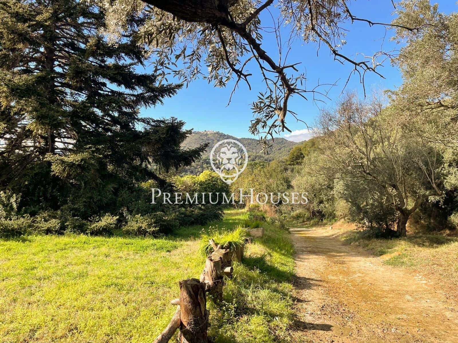 5 camera da letto Finca/Casa di Campagna in vendita in Pineda de Mar con piscina - 1.250.000 € (Rif: 9205035)