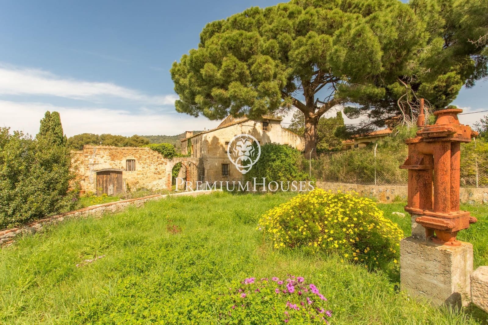 5 camera da letto Finca/Casa di Campagna in vendita in Pineda de Mar con piscina - 1.250.000 € (Rif: 9205035)