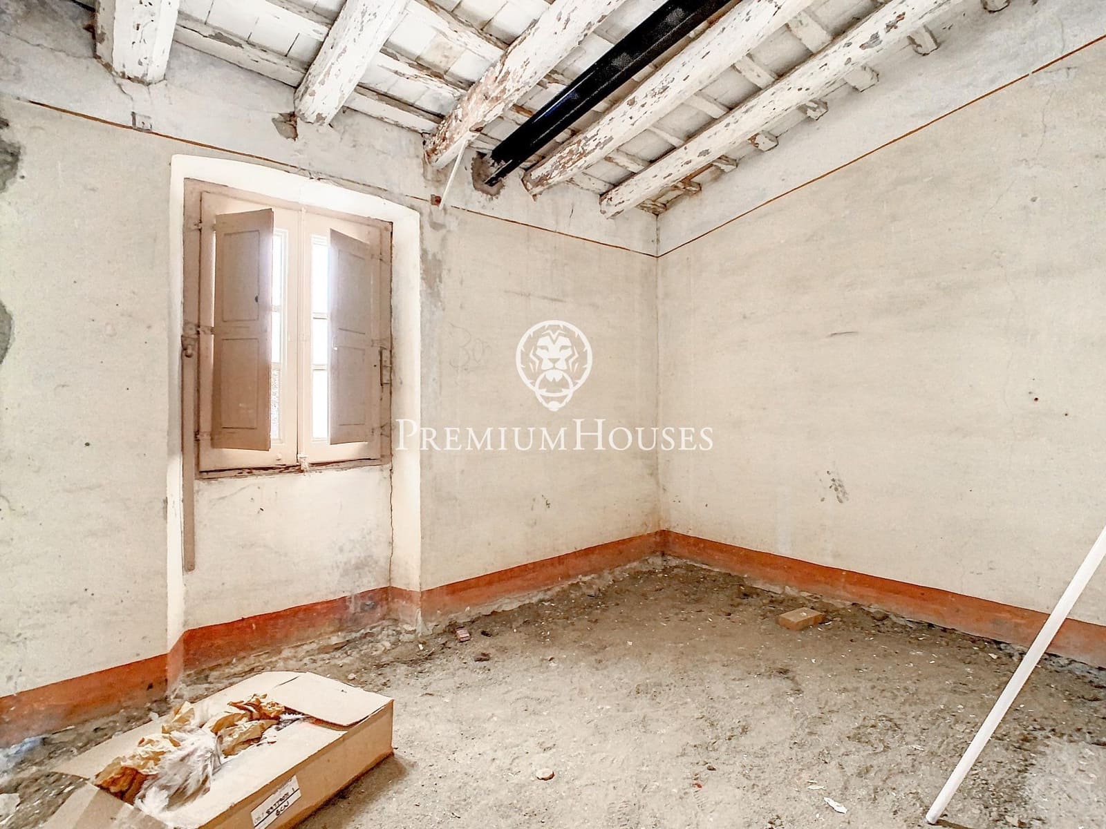 5 slaapkamer Huis te koop in Alella met garage - € 700.000 (Ref: 9205038)