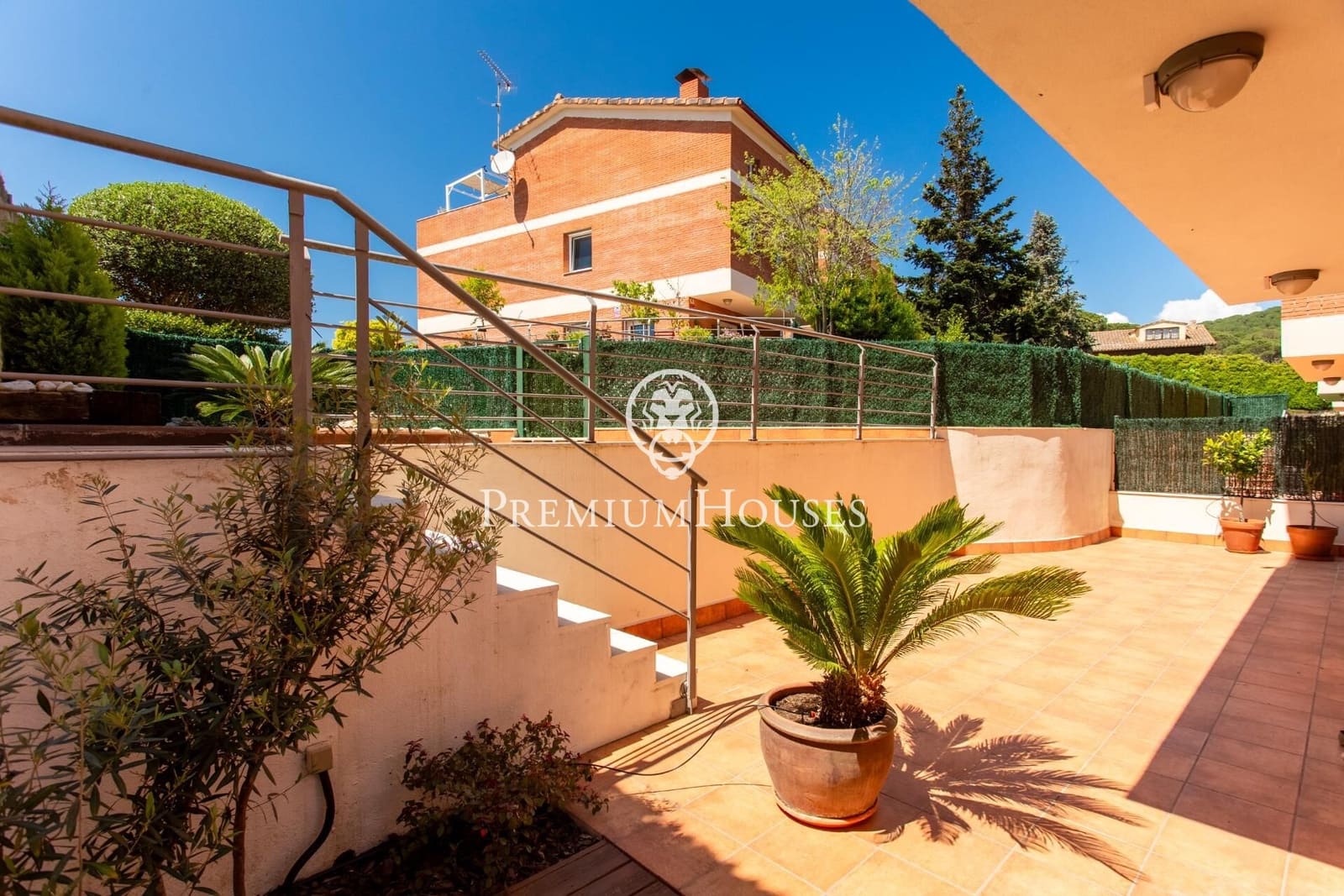 5 soveværelse Byhus til salg i Sant Andreu de Llavaneres med swimmingpool - € 820.000 (Ref: 9205045)