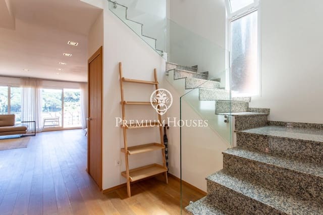 5 camera da letto Casa in vendita in Sant Andreu de Llavaneres con piscina - 820.000 € (Rif: 9205045)