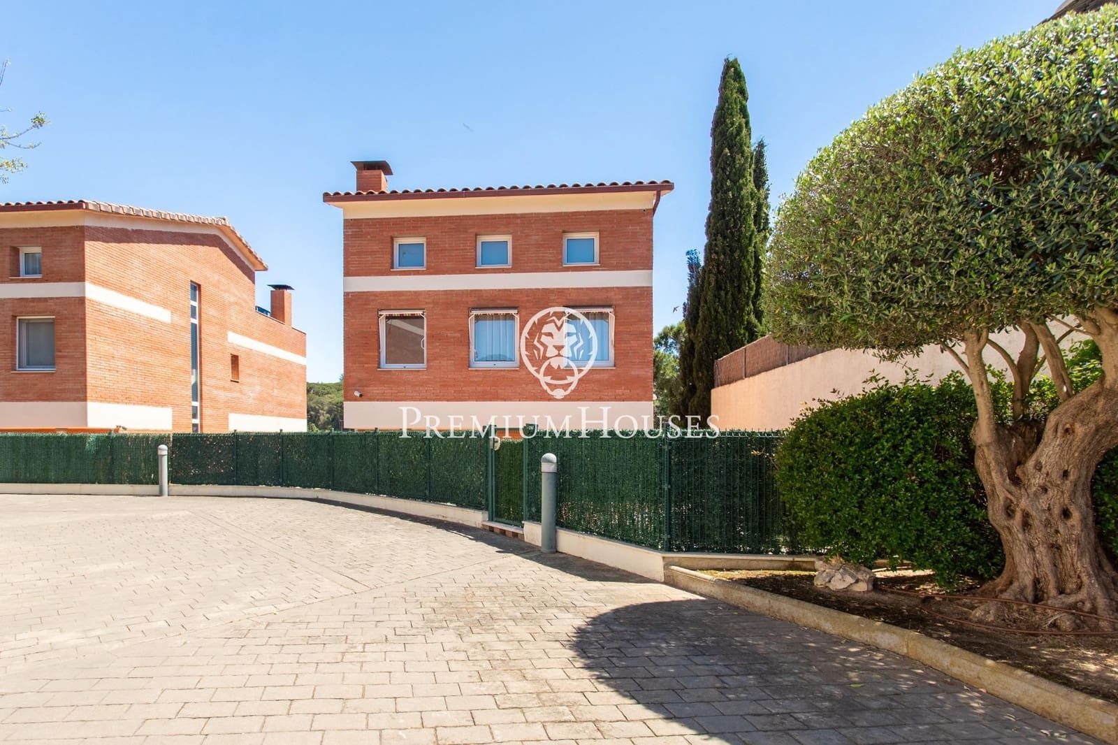 5 sypialnia Dom na sprzedaż w Sant Andreu de Llavaneres z basenem - 820 000 € (Ref: 9205045)