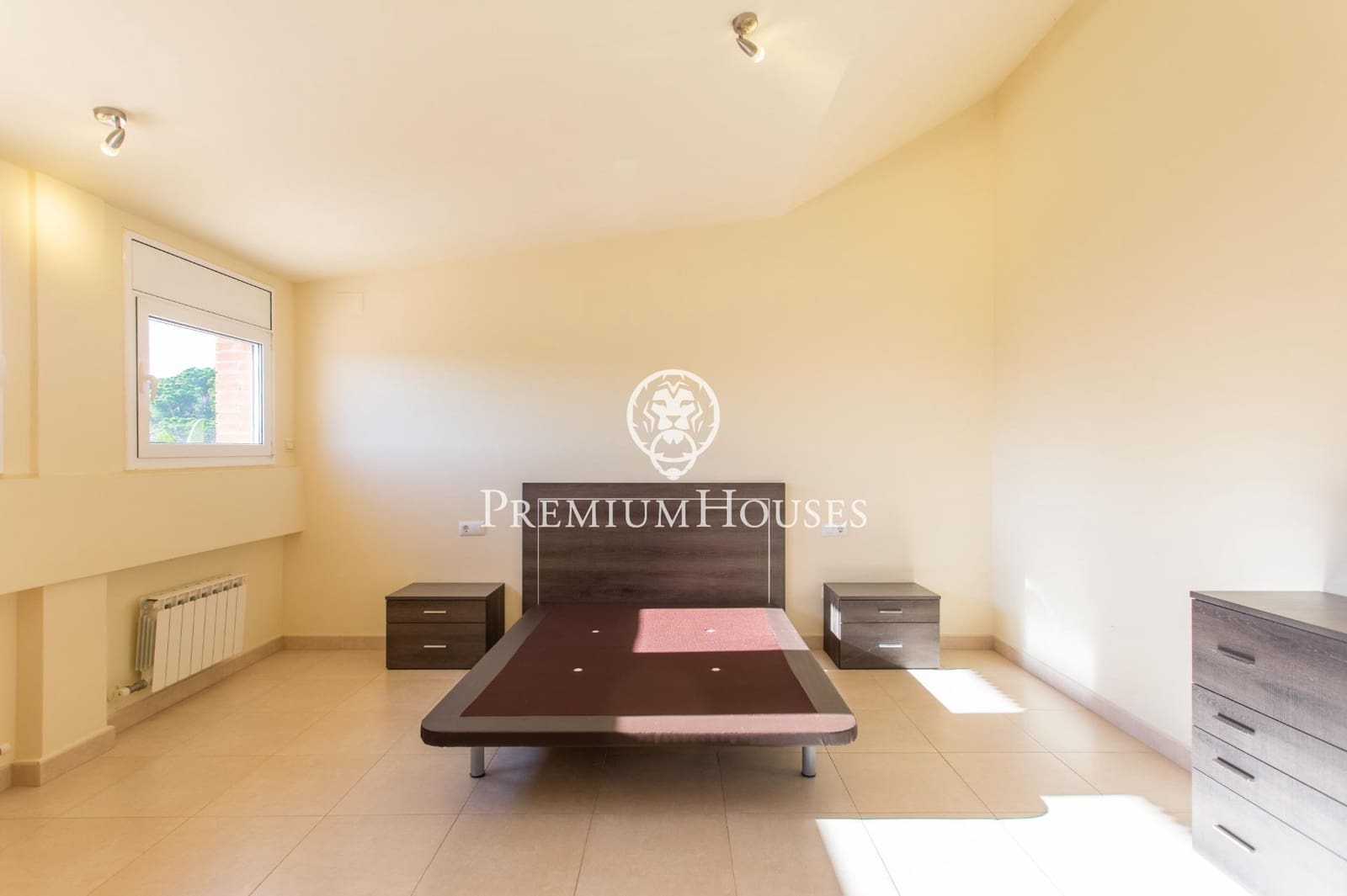 4 sypialnia Willa na sprzedaż w Arenys de Mar z basenem garażem - 1 095 000 € (Ref: 9205046)