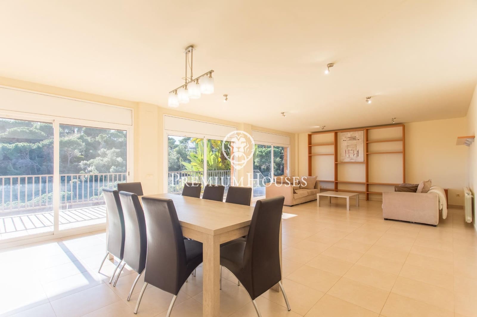 4 sypialnia Willa na sprzedaż w Arenys de Mar z basenem garażem - 1 095 000 € (Ref: 9205046)