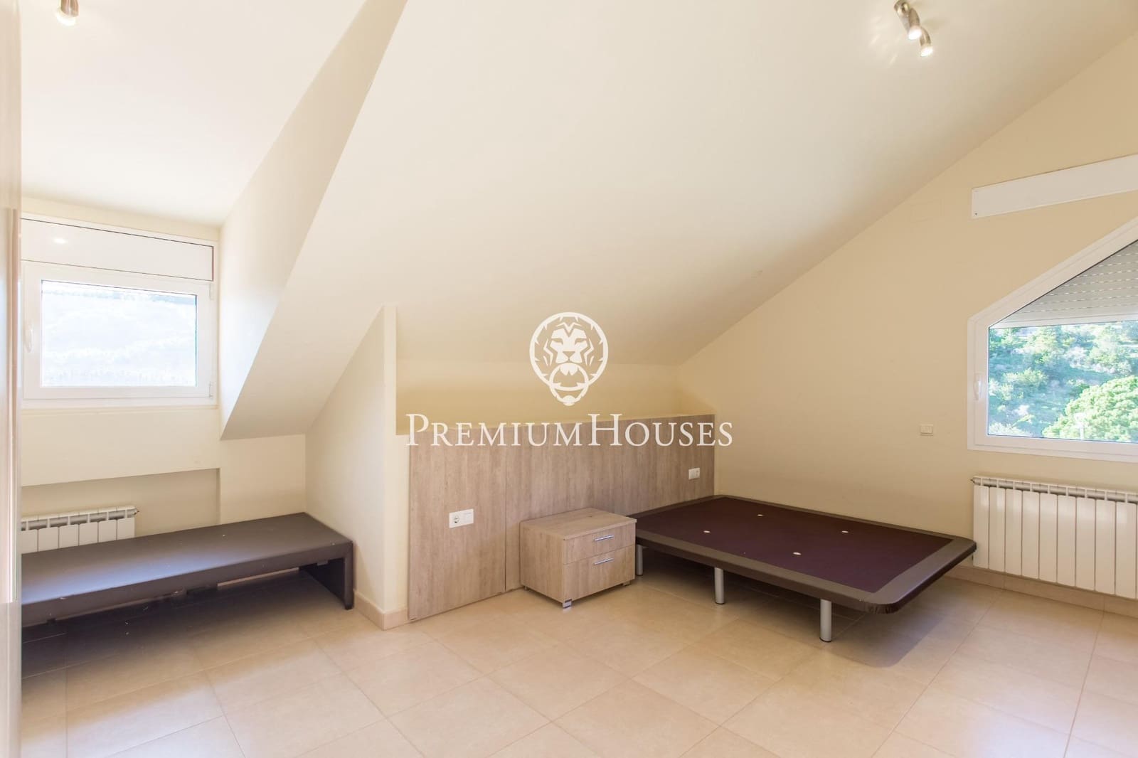 4 sypialnia Willa na sprzedaż w Arenys de Mar z basenem garażem - 1 095 000 € (Ref: 9205046)