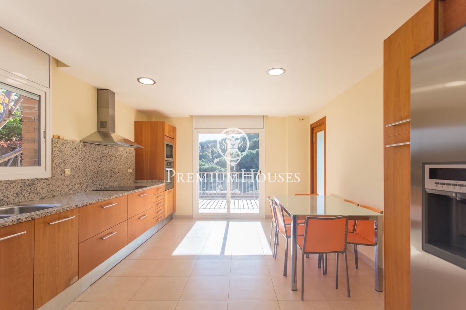 4 sypialnia Willa na sprzedaż w Arenys de Mar z basenem garażem - 1 095 000 € (Ref: 9205046)