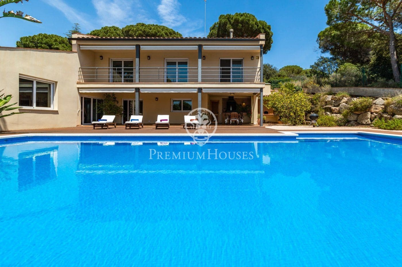 4 chambre Finca/Maison de Campagne à vendre à Cabrera de Mar avec piscine garage - 1 050 000 € (Ref: 9205047)