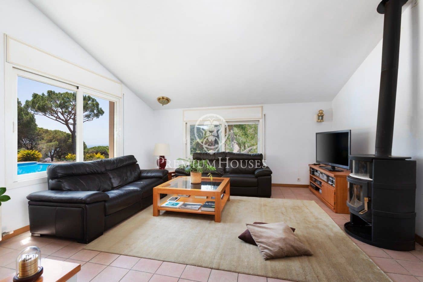 4 chambre Finca/Maison de Campagne à vendre à Cabrera de Mar avec piscine garage - 1 050 000 € (Ref: 9205047)