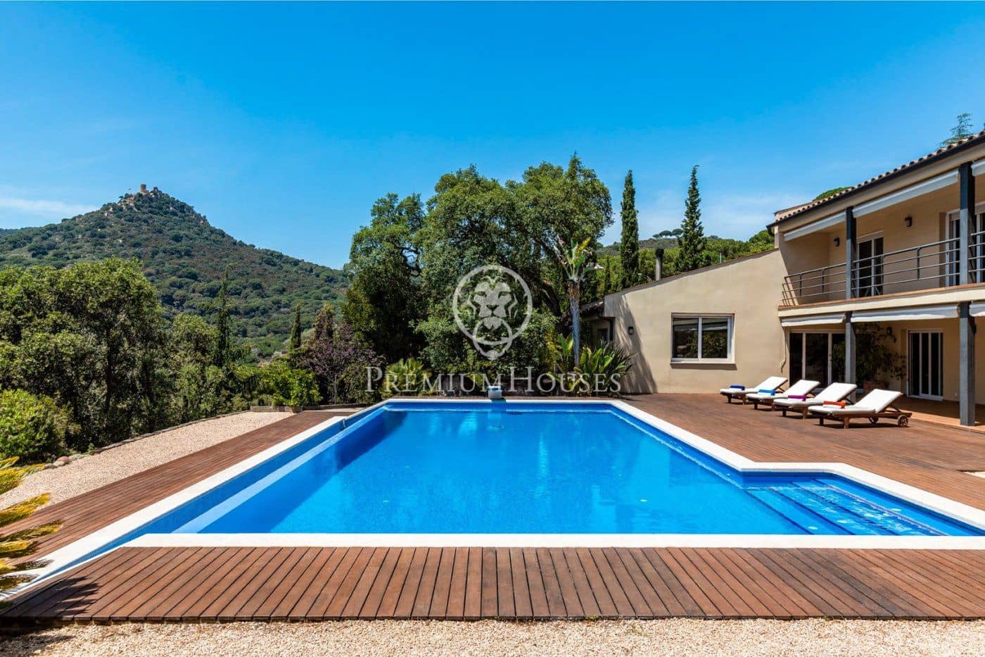 4 chambre Finca/Maison de Campagne à vendre à Cabrera de Mar avec piscine garage - 1 050 000 € (Ref: 9205047)