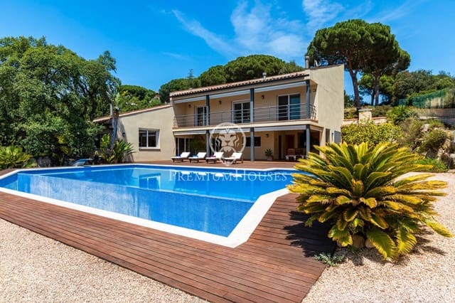 4 bedroom Finca/Country House for sale in Cabrera de Mar with pool garage - € 1,050,000 (Ref: 9205047)