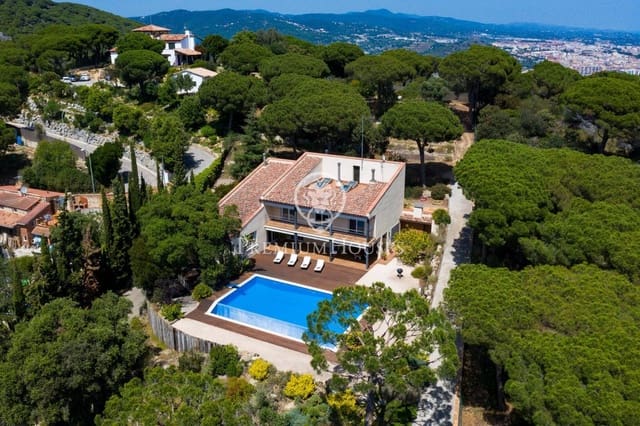 4 bedroom Finca/Country House for sale in Cabrera de Mar with pool garage - € 1,050,000 (Ref: 9205047)