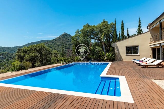4 bedroom Finca/Country House for sale in Cabrera de Mar with pool garage - € 1,050,000 (Ref: 9205047)
