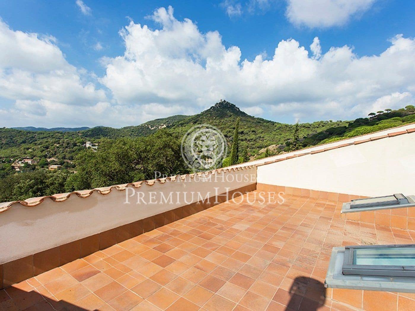 4 chambre Finca/Maison de Campagne à vendre à Cabrera de Mar avec piscine garage - 1 050 000 € (Ref: 9205047)