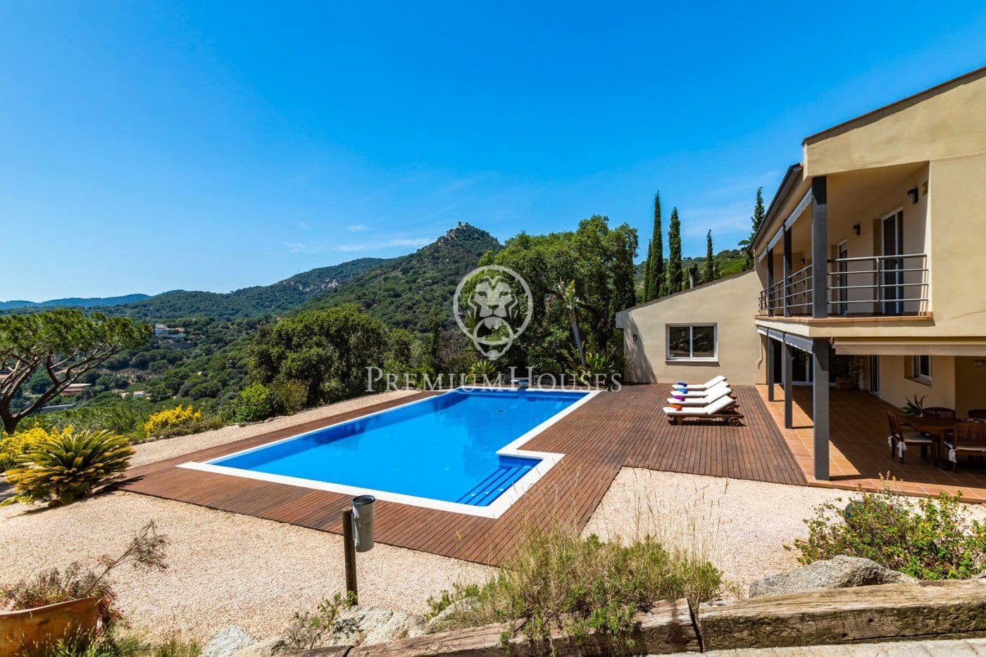 4 chambre Finca/Maison de Campagne à vendre à Cabrera de Mar avec piscine garage - 1 050 000 € (Ref: 9205047)