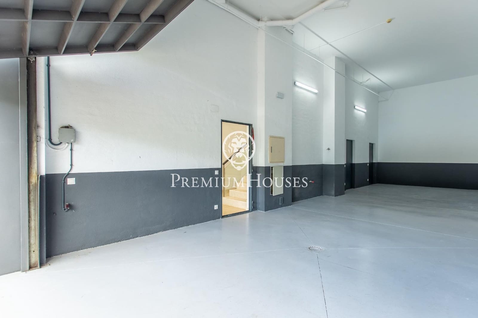 4 soveværelse Villa til salg i Alella med garage - € 990.000 (Ref: 9205048)