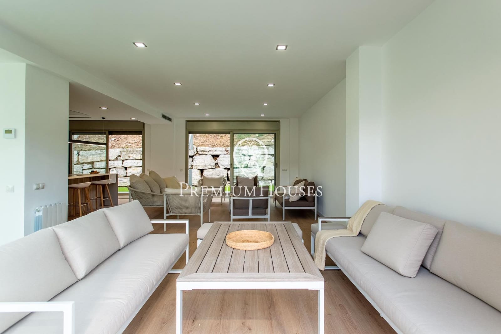 4 soveværelse Villa til salg i Alella med garage - € 990.000 (Ref: 9205048)