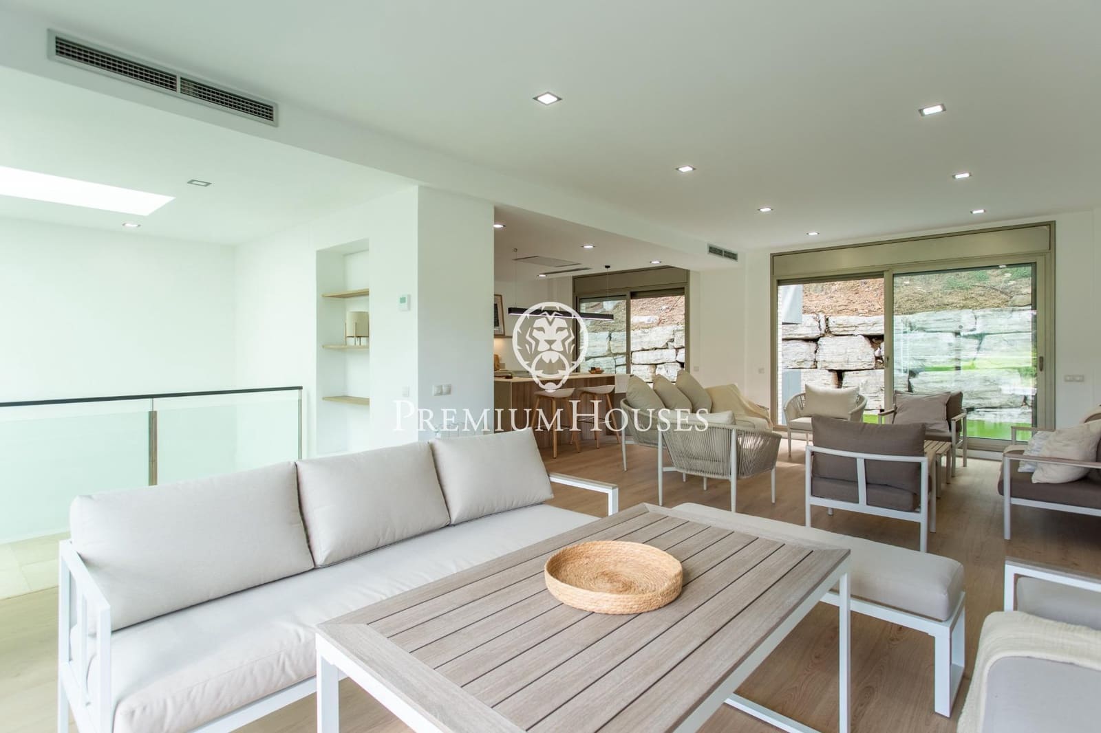 4 soveværelse Villa til salg i Alella med garage - € 990.000 (Ref: 9205048)