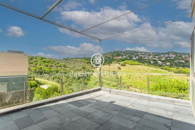 4 soveværelse Villa til salg i Alella med garage - € 990.000 (Ref: 9205048)