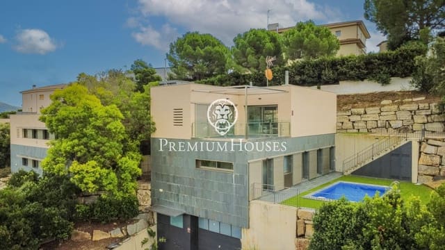 4 soveværelse Villa til salg i Alella med garage - € 990.000 (Ref: 9205048)