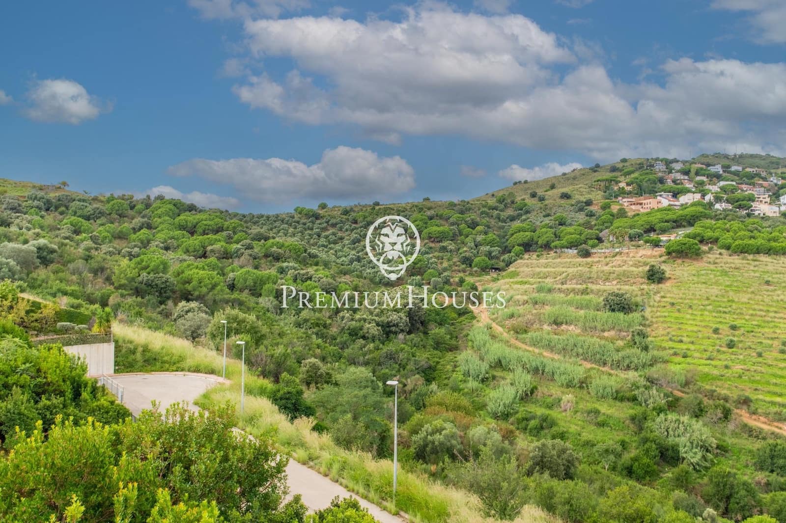 4 soveværelse Villa til salg i Alella med garage - € 990.000 (Ref: 9205048)