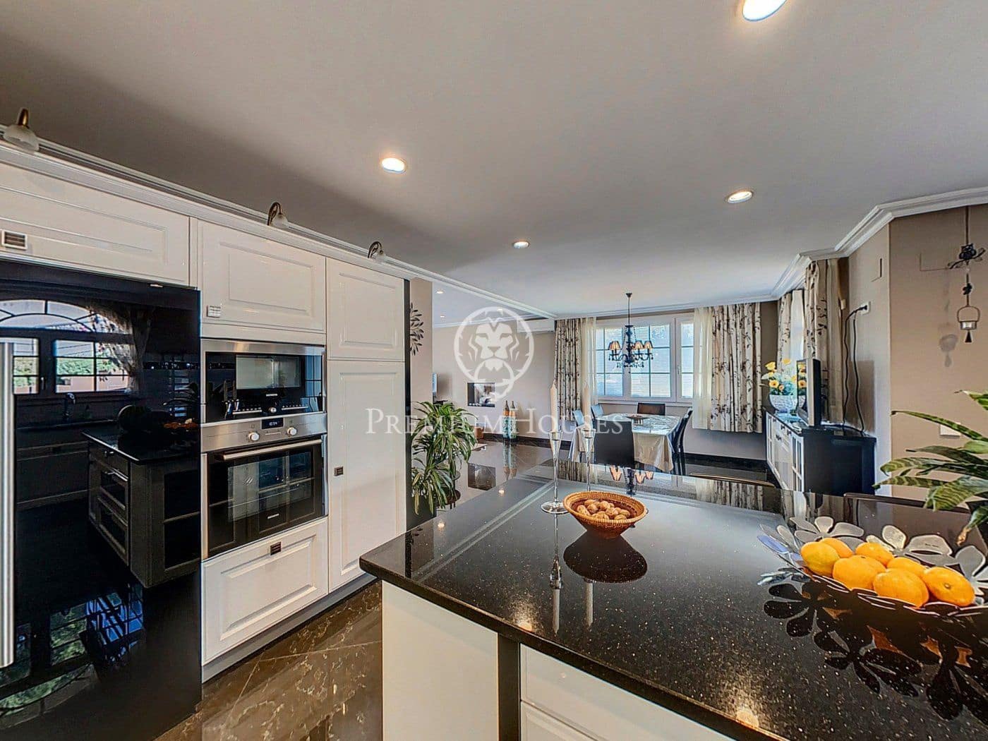 5 chambre Villa/Maison à vendre à Sant Andreu de Llavaneres avec piscine garage - 1 650 000 € (Ref: 9205049)