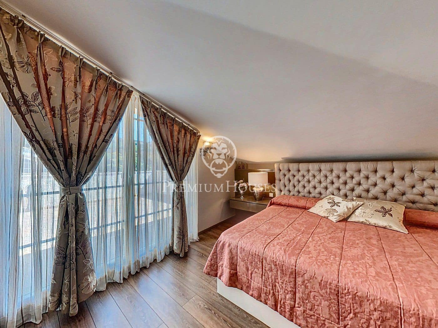 5 chambre Villa/Maison à vendre à Sant Andreu de Llavaneres avec piscine garage - 1 650 000 € (Ref: 9205049)