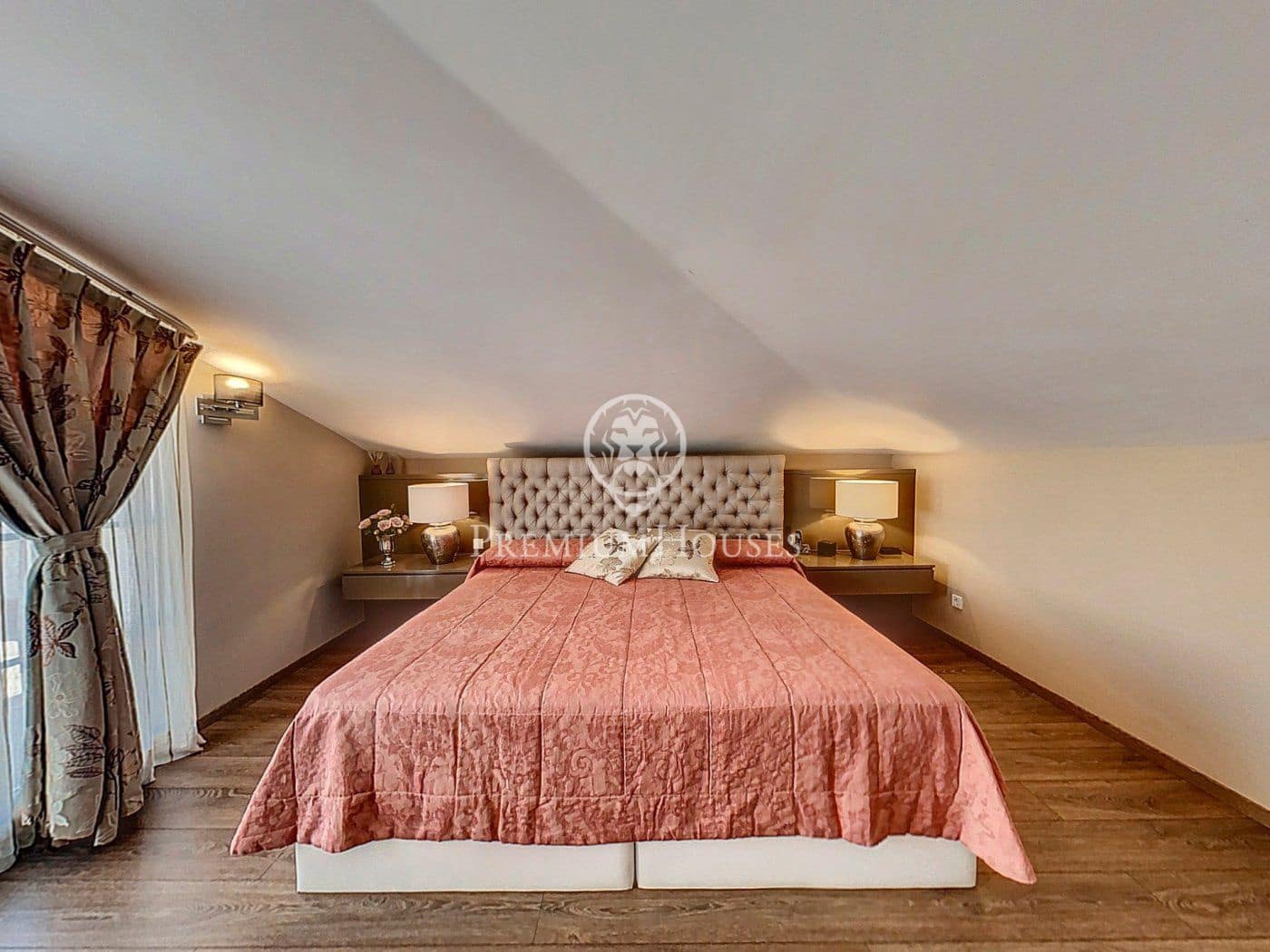 5 chambre Villa/Maison à vendre à Sant Andreu de Llavaneres avec piscine garage - 1 650 000 € (Ref: 9205049)