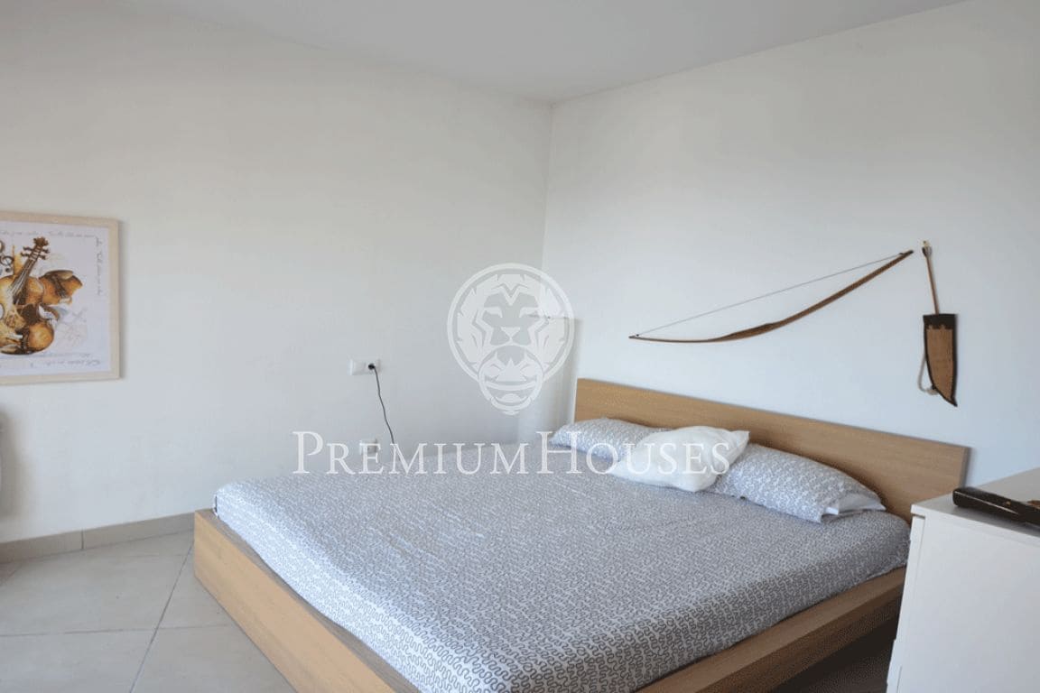 4 bedroom Villa for sale in Sant Cebria de Vallalta with pool garage - € 750,000 (Ref: 9205056)