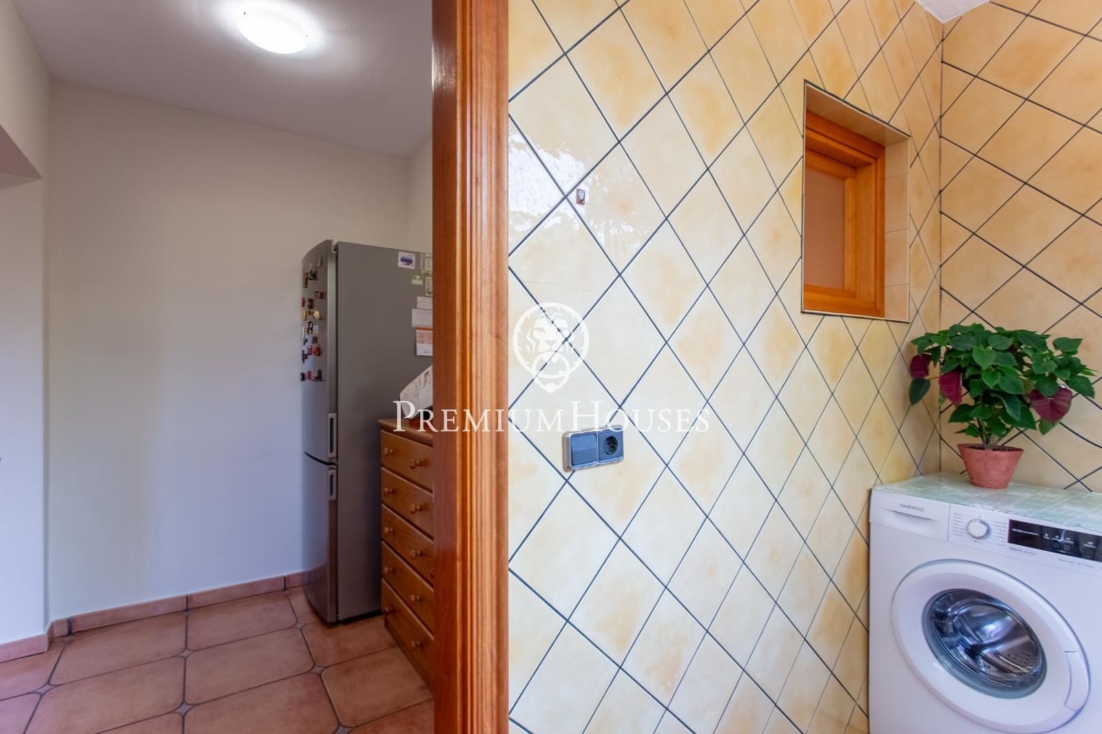 3 sypialnia Willa na sprzedaż w Argentona z garażem - 920 000 € (Ref: 9205058)