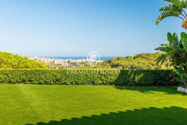 3 bedroom Villa for sale in Argentona with garage - € 920,000 (Ref: 9205058)