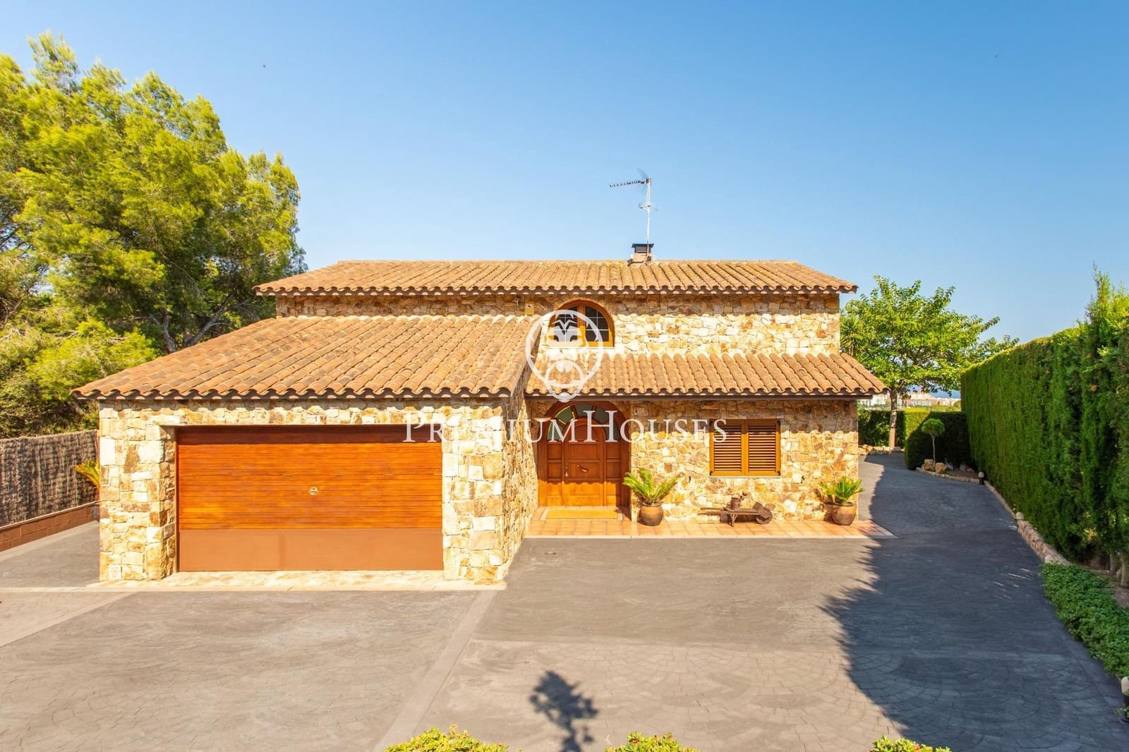 3 soveværelse Villa til salg i Argentona med garage - € 920.000 (Ref: 9205058)