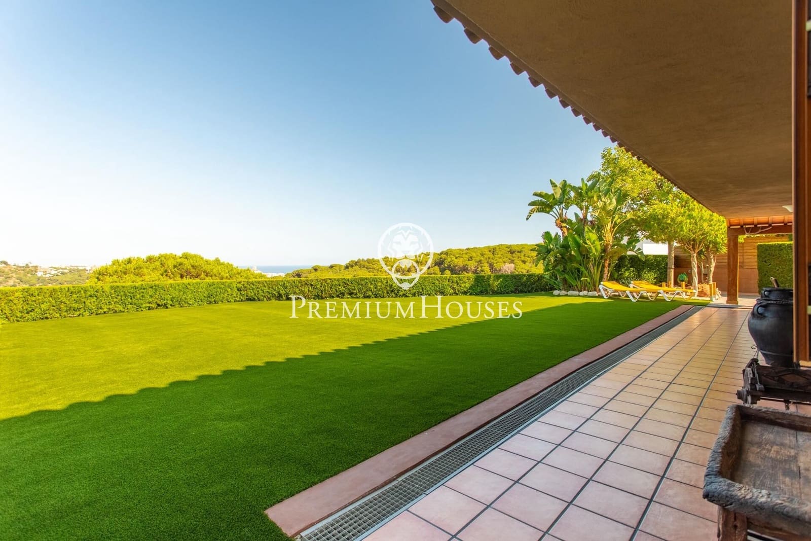 3 bedroom Villa for sale in Argentona with garage - € 895,000 (Ref: 9205058)