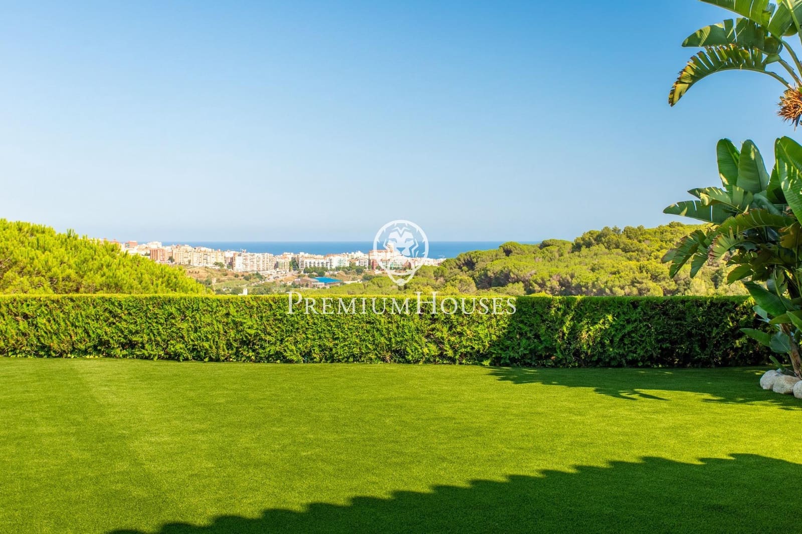 3 bedroom Villa for sale in Argentona with garage - € 895,000 (Ref: 9205058)