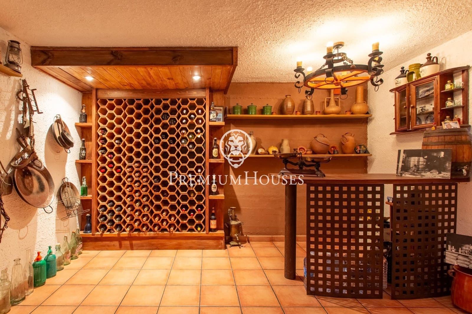 3 bedroom Villa for sale in Argentona with garage - € 895,000 (Ref: 9205058)