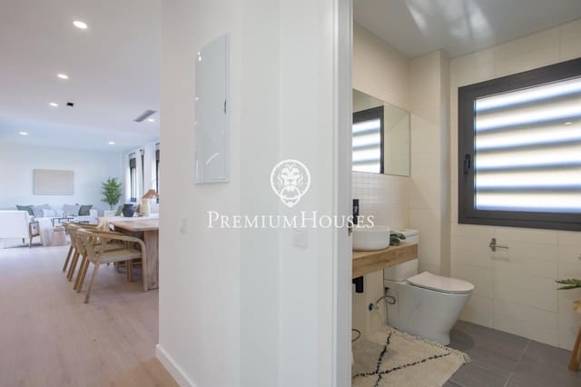 4 soveværelse Villa til salg i Alella med swimmingpool garage - € 1.090.000 (Ref: 9205059)