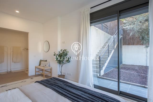 4 soveværelse Villa til salg i Alella med swimmingpool garage - € 1.090.000 (Ref: 9205059)