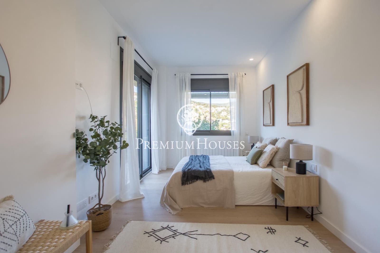 4 soveværelse Villa til salg i Alella med swimmingpool garage - € 1.090.000 (Ref: 9205059)