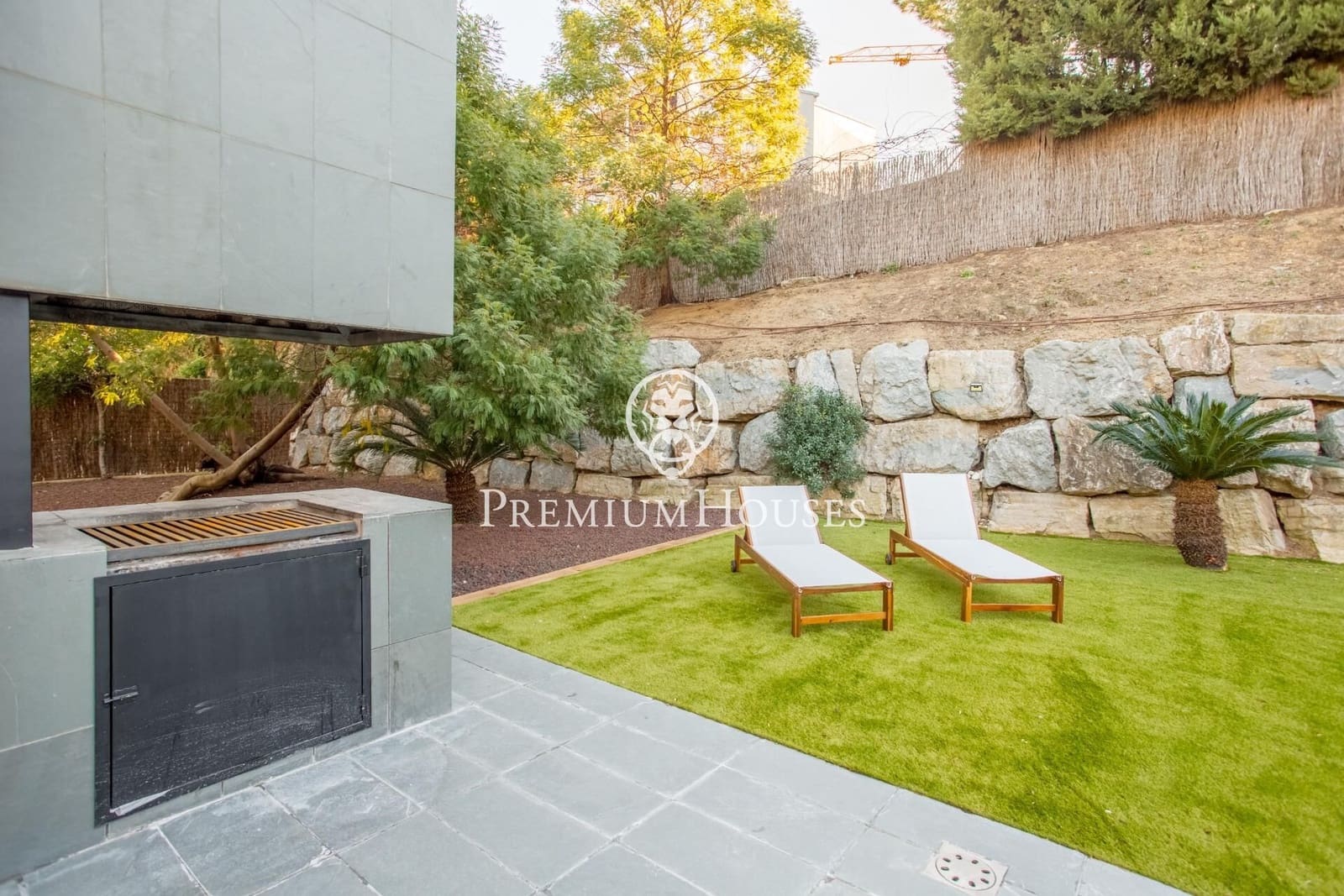 4 soveværelse Villa til salg i Alella med swimmingpool garage - € 1.090.000 (Ref: 9205059)