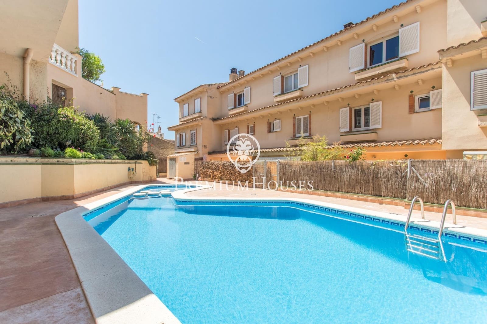 4 sypialnia Dom szeregowy na sprzedaż w Tiana z basenem garażem - 690 000 € (Ref: 9205061)