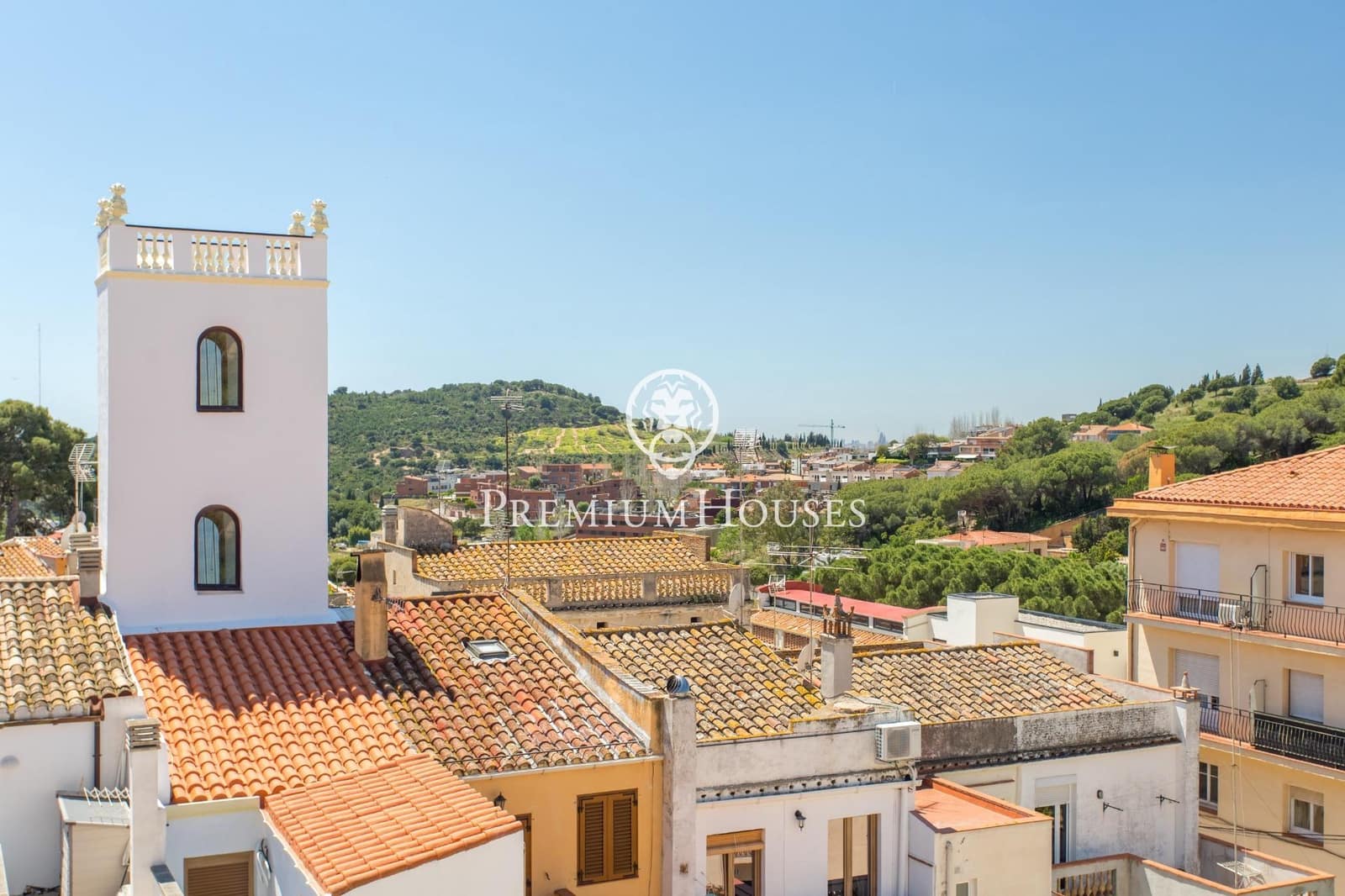 4 sypialnia Dom szeregowy na sprzedaż w Tiana z basenem garażem - 690 000 € (Ref: 9205061)