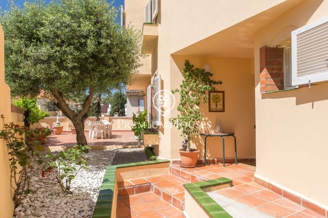 4 bedroom Terraced Villa for sale in Tiana with pool garage - € 690,000 (Ref: 9205061)